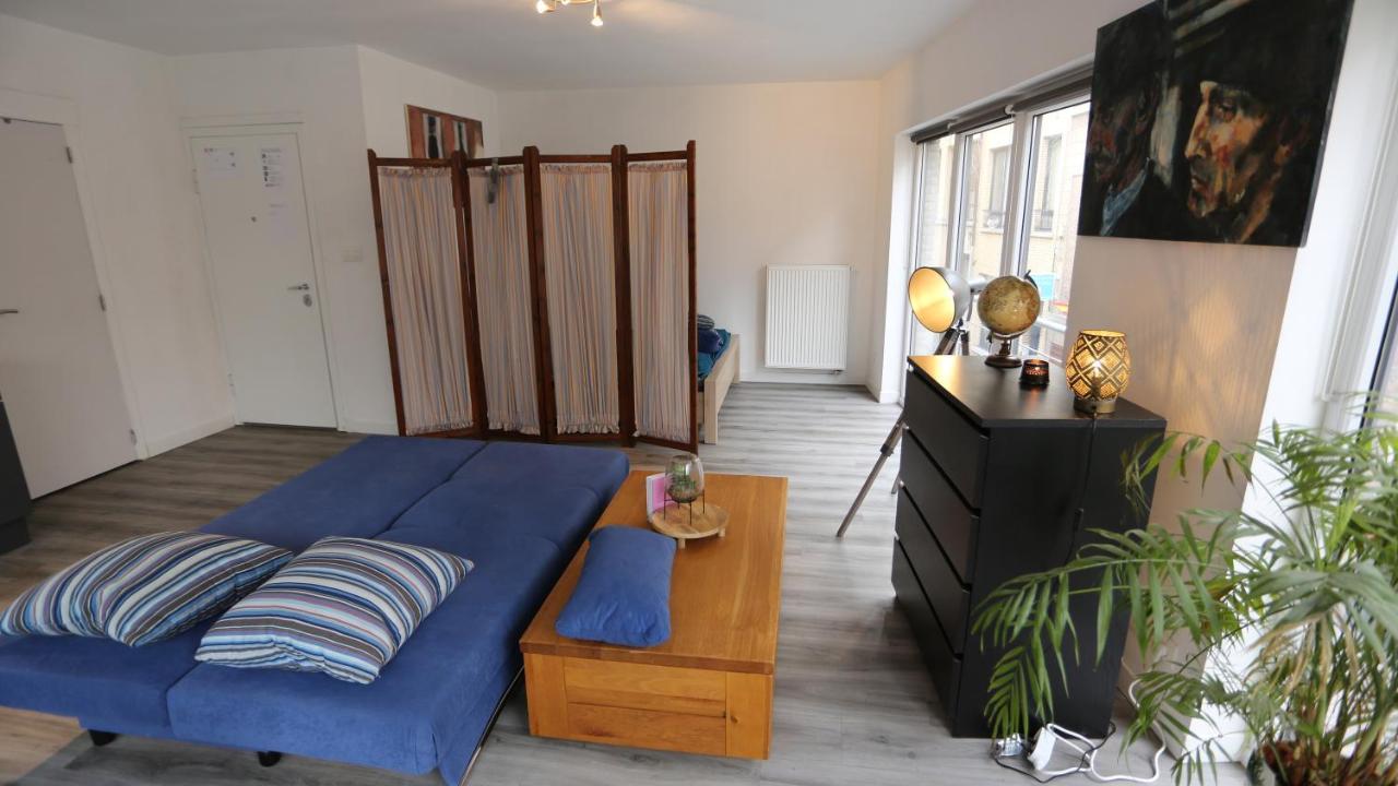 Studio 200 Meters From Central Station Apartment Antwerpen Bagian luar foto