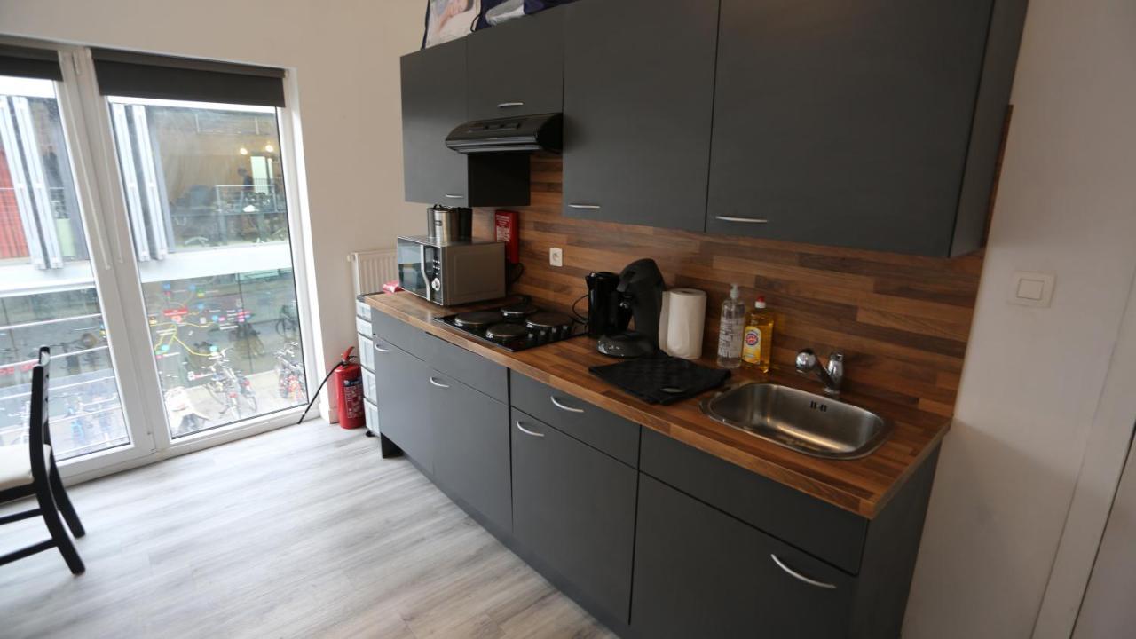 Studio 200 Meters From Central Station Apartment Antwerpen Bagian luar foto